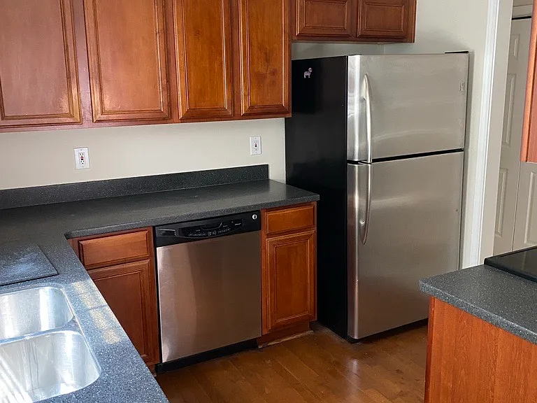 1030 Glencroft Dr #1 — Photo 12