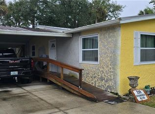 209 Granada Blvd, Fort Myers, FL 33905