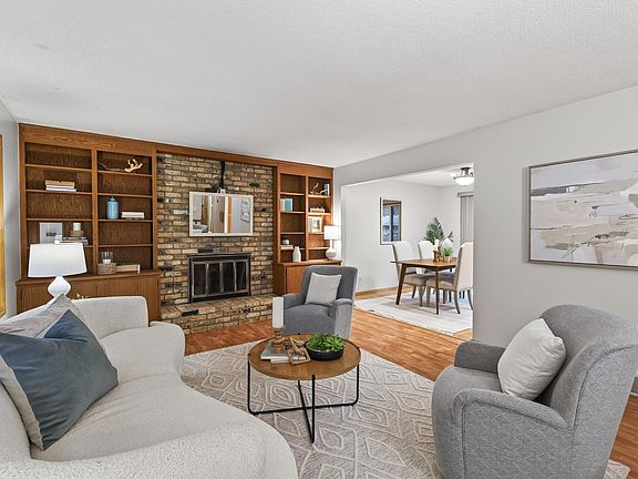 4th image of 14728 Dory Ct
