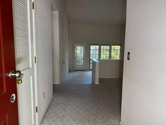 5th image of 3948 Park Circle Ln