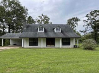699 Hog Island Rd, Dry Prong, LA 71423