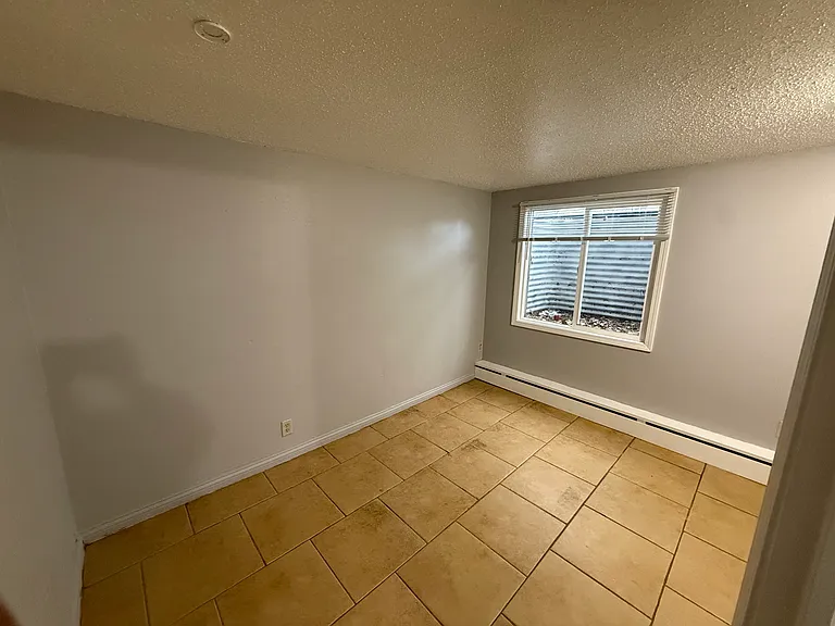 2600 S Duluth Ave #2600 — Photo 5