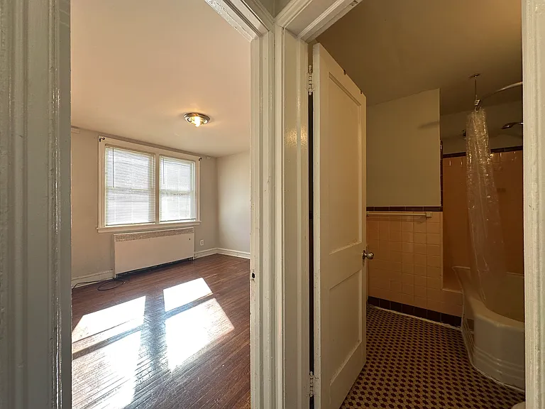 7117 Castor Ave #1 — Photo 7