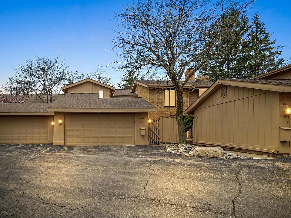 1st image of 7205 Pebble Park Dr