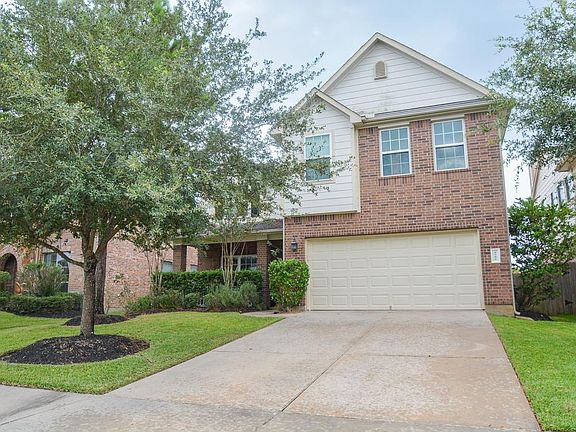 2nd image of 4506 Greenwood Trace Ln