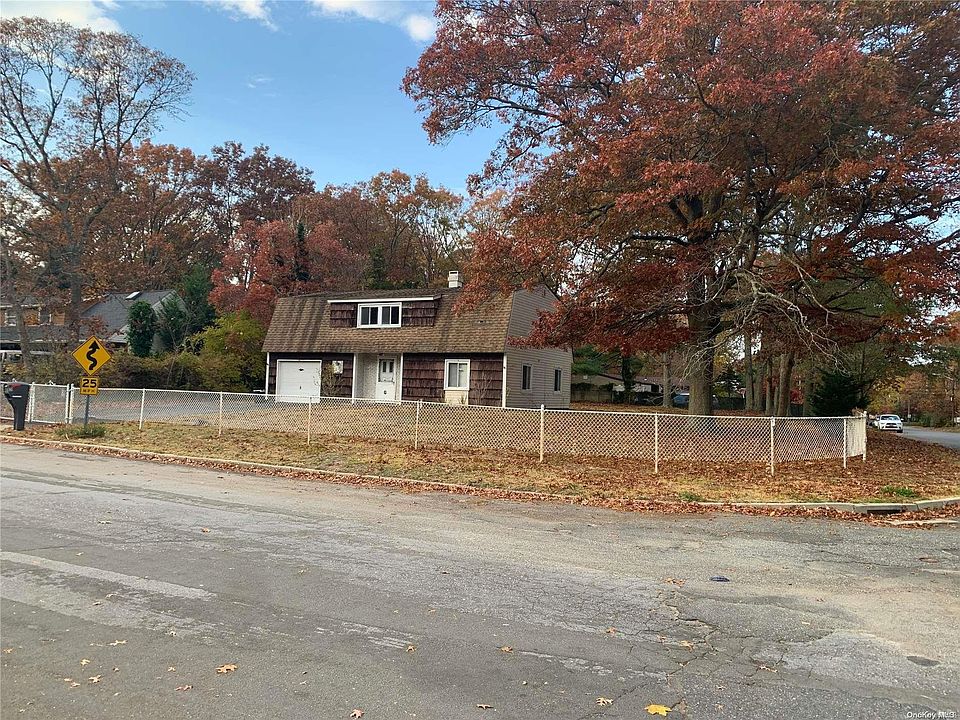 1st image of 3 Songsparrow Lane