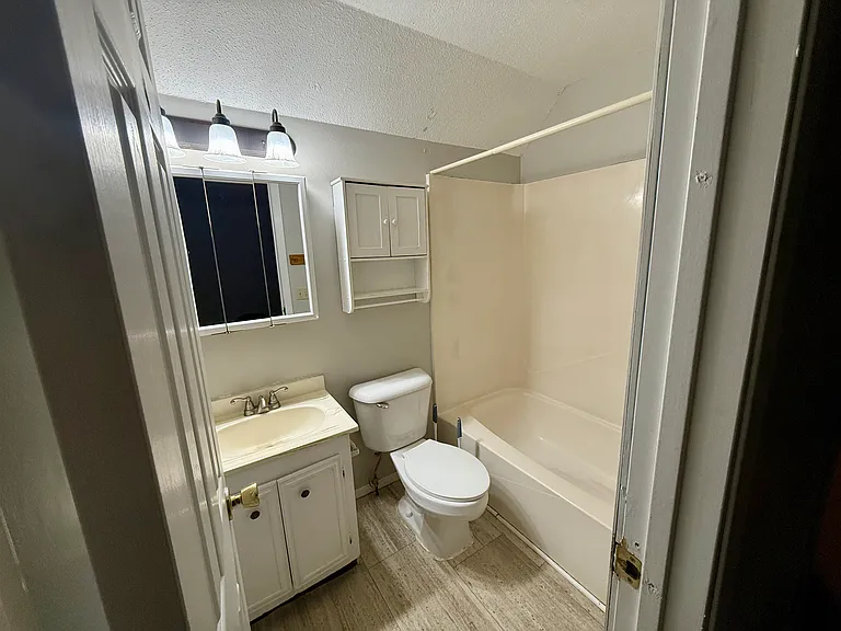609 S Spring Ave #2 — Photo 9