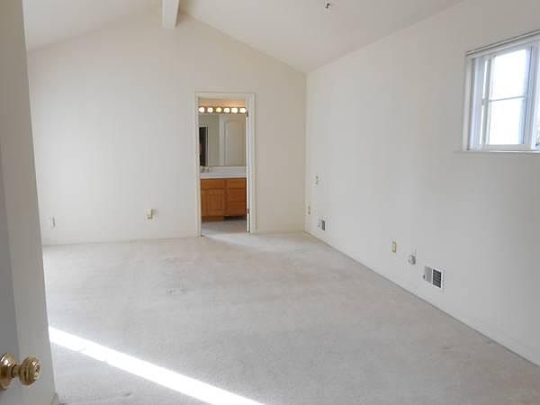 2nd image of 329 Serra San Bruno