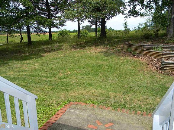 4th image of 6140 Sandy Creek Cir