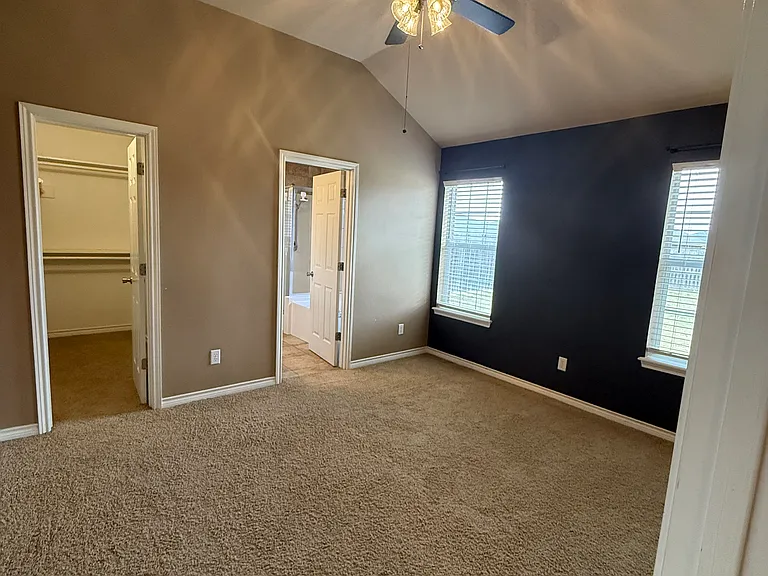334 Sugarloaf Ave — Photo 7