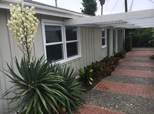 376 E 18th St, Costa Mesa, CA 92627