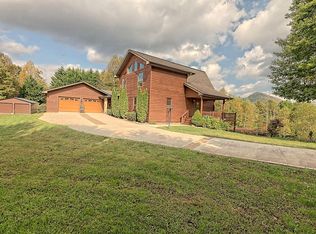 4000 Notting Hill Dr #4 & 9, Young Harris, GA 30582