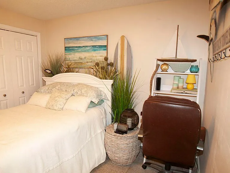 2506 Wood Hill Dr — Photo 19