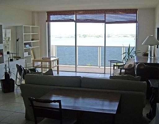 4th image of 2800 N Flagler Dr APT 702