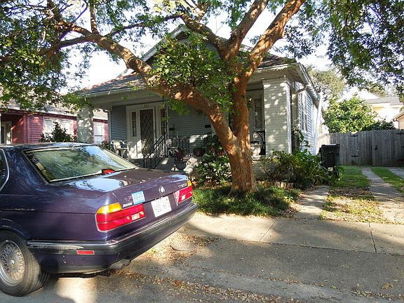 2nd image of 251 Pine St