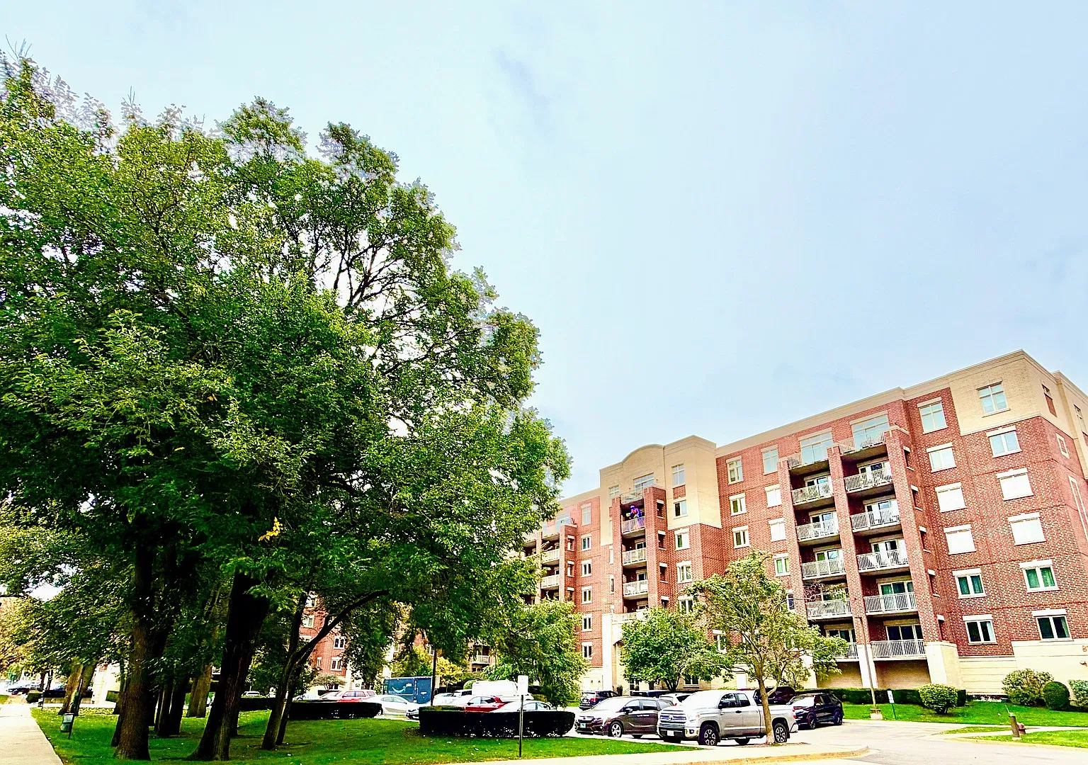 2 bed, 1575 sqft, $2,500 — Photo 1