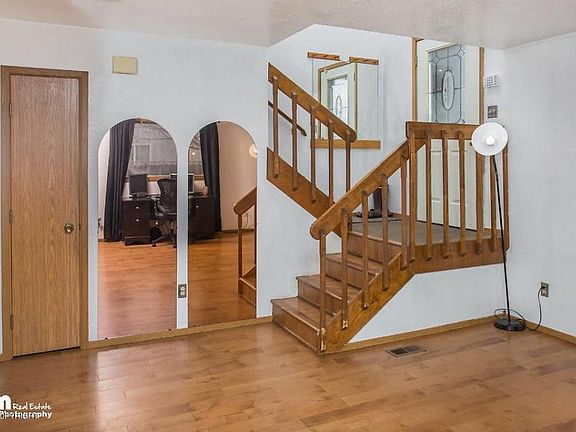 Split level entry