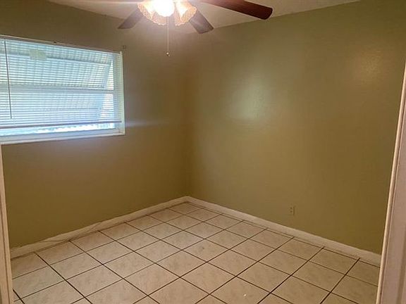 4th image of 730 NW 19th St #1B