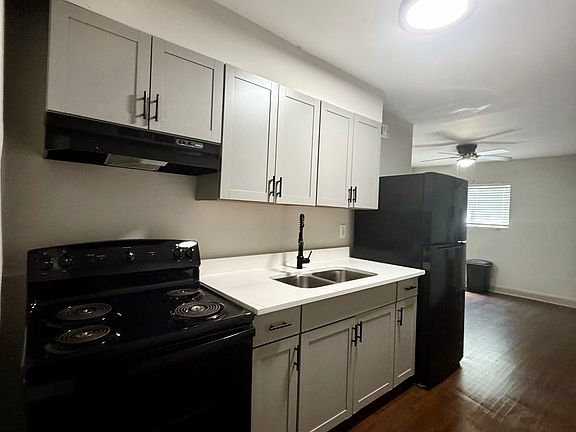 4th image of 530 Lindsay St NW #3