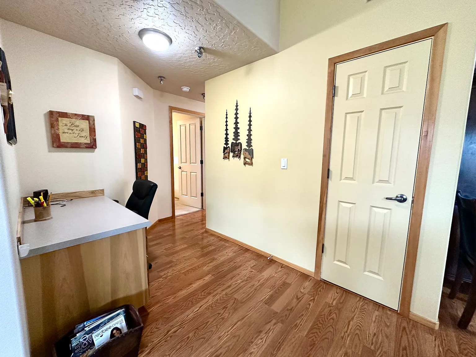 2 bed, 1462 sqft, $2,595 — Photo 3
