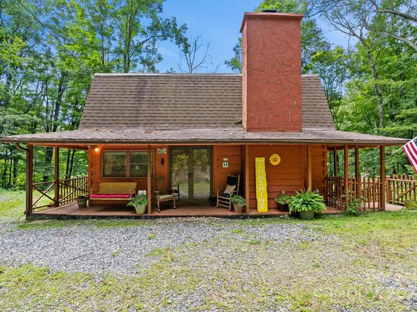 810 English Ridge Dr, Mars Hill, NC 28754