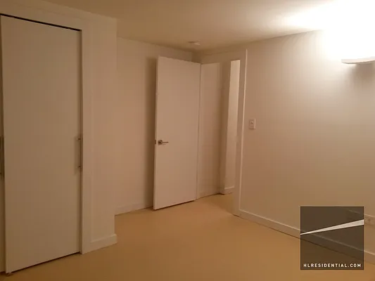 Rented by Highline Residential | media 42