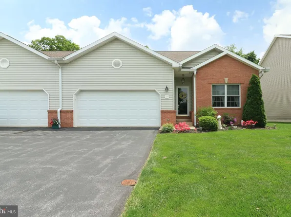 150 Rosewood Cv, Bellefonte, PA 16823