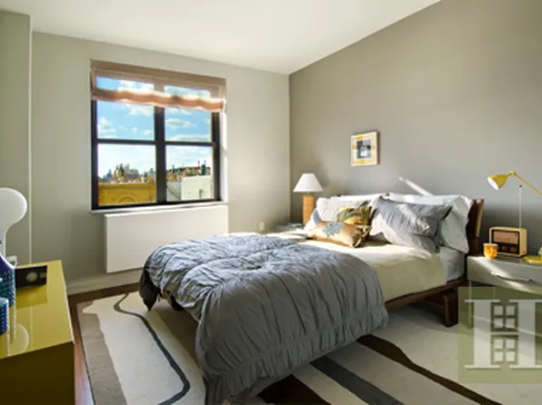 58 Metropolitan Avenue image 1 of 6