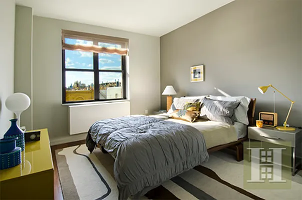 Rented by Halstead Real Estate | media 34