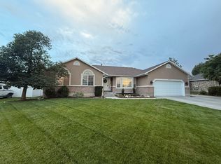 2793 W Misty Oaks Dr, South Jordan, UT 84095