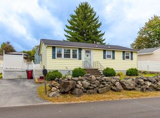 52 N Billerica Rd, Lowell, MA 01852