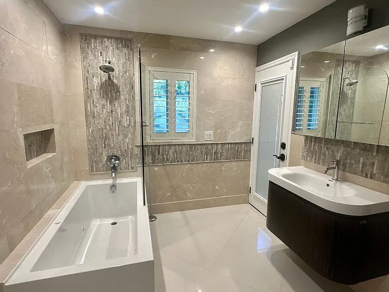 2806 SE 22nd Pl — Photo 33