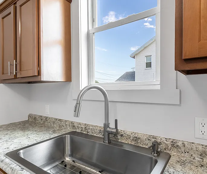 1273 Greenfield Ave SW — Photo 10