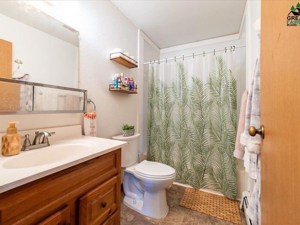 fairbanks-alaska-2083492924 picture