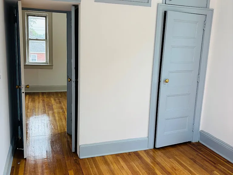 17 Clement St — Photo 8