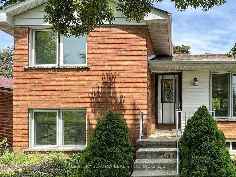 60 Beacham Cres #LOWER — Photo 3