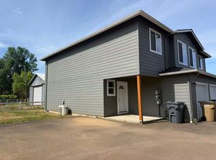 1282 44th Ave, Sweet Home, OR 97386