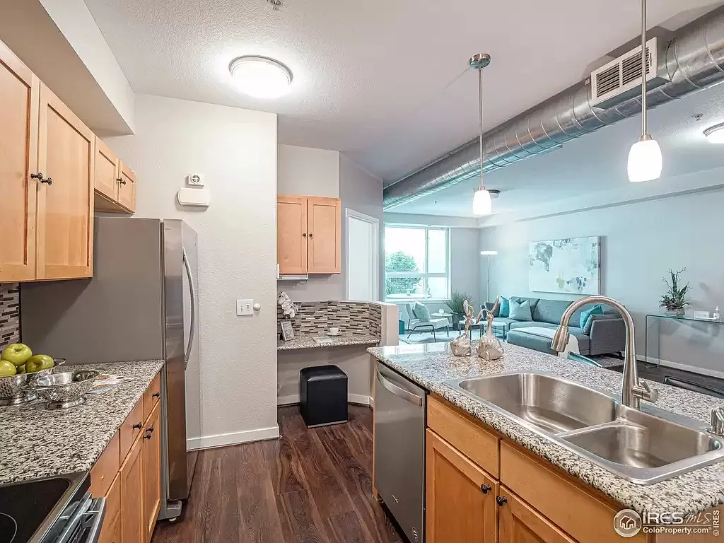 3 bed, 1360 sqft, $1,150 — Photo 4