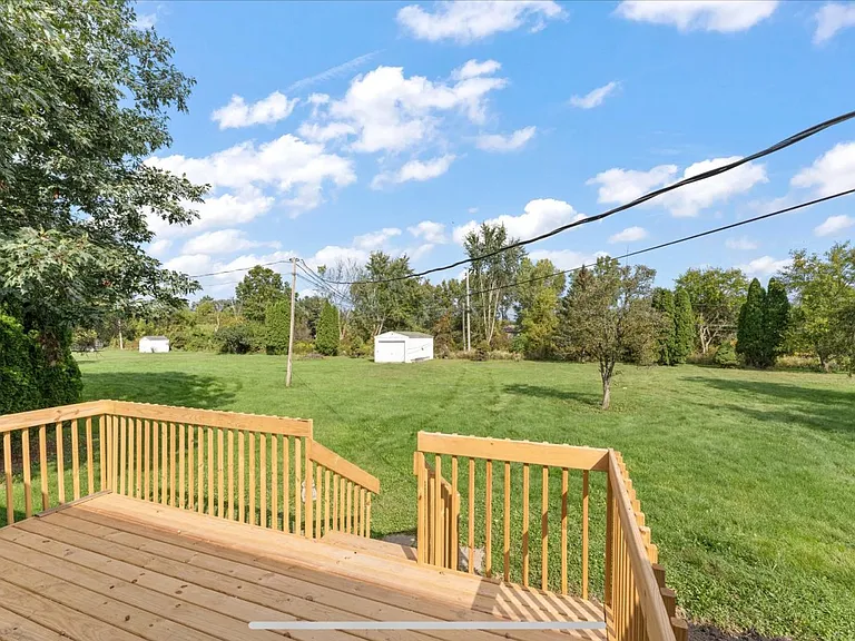 2458 Marshall Dr — Photo 4
