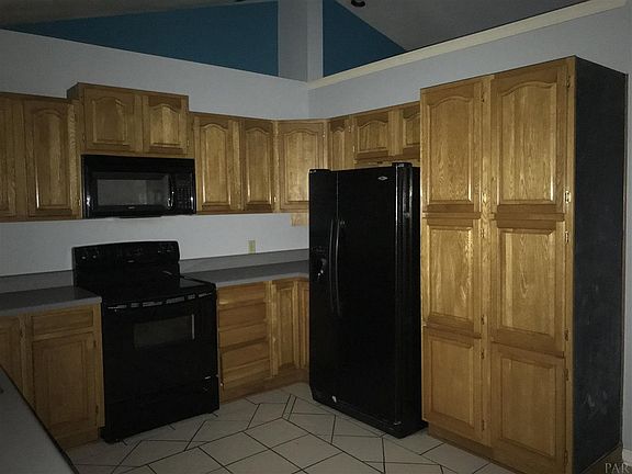 3rd image of 7606 Flowers St