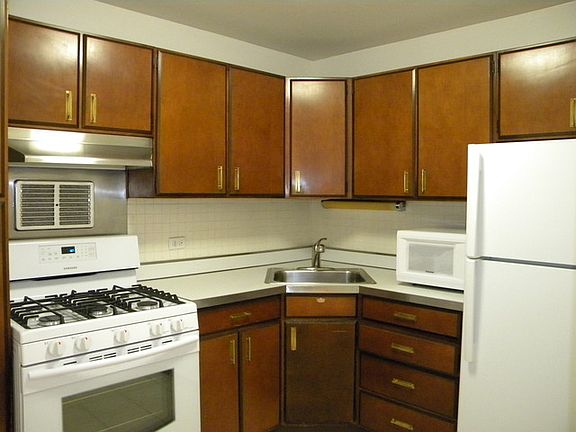 4th image of 400 E Randolph St APT 2316