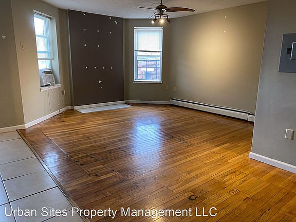 3rd image of 2712 Woodburn Ave APT 12