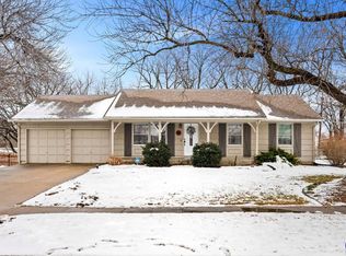 3108 SW Westwood Dr, Topeka, KS 66614