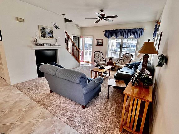 4th image of 4544 Asbury Ave