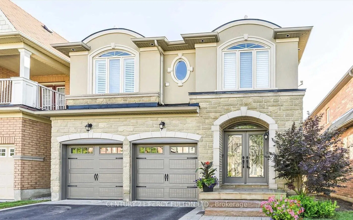 4 bed, $4,250 — Photo 1