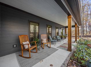 9880 Spring Creek Rd, Bon Aqua, TN 37025