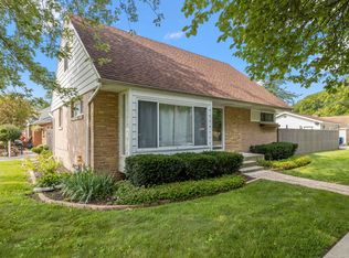 18602 Morris Ave, Homewood, IL 60430