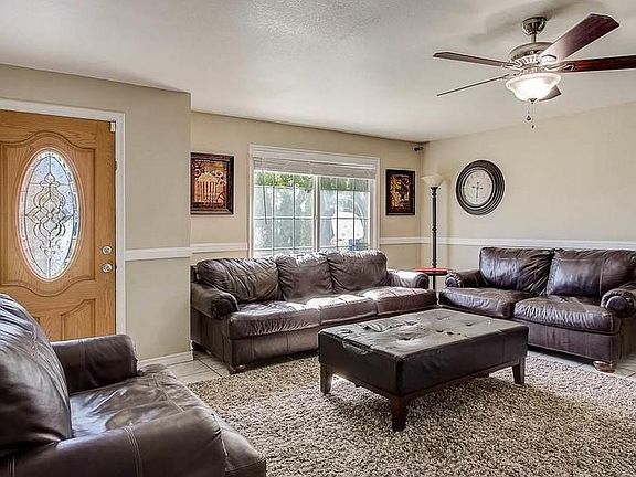 3rd image of 2112 Dover Way