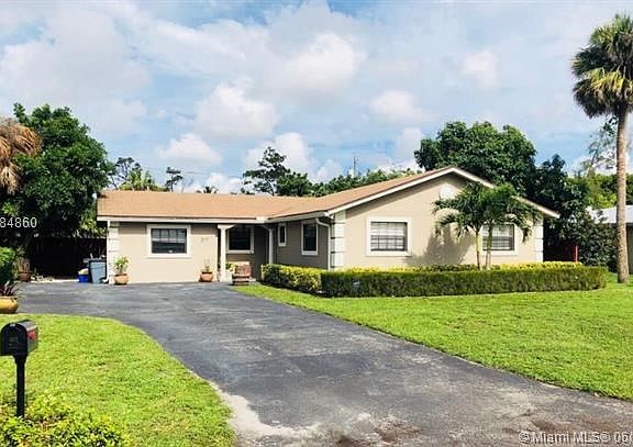 2nd image of 217 Highland Park Dr