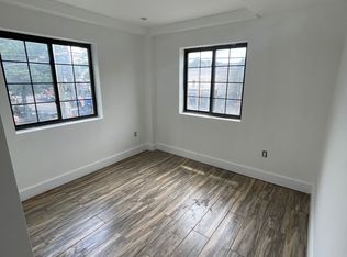 647 Morris Park Ave #2A, Bronx, NY 10462